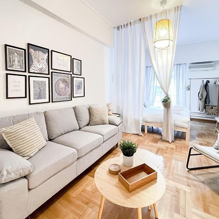Boho Chic 2Br Apartment In The Center Of Атина Екстериор снимка