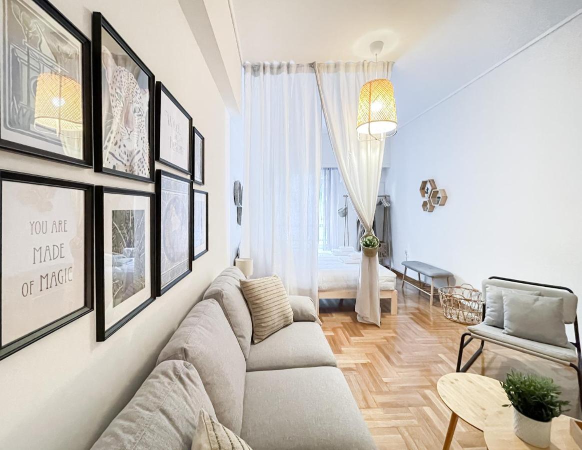 Boho Chic 2Br Apartment In The Center Of Атина Екстериор снимка