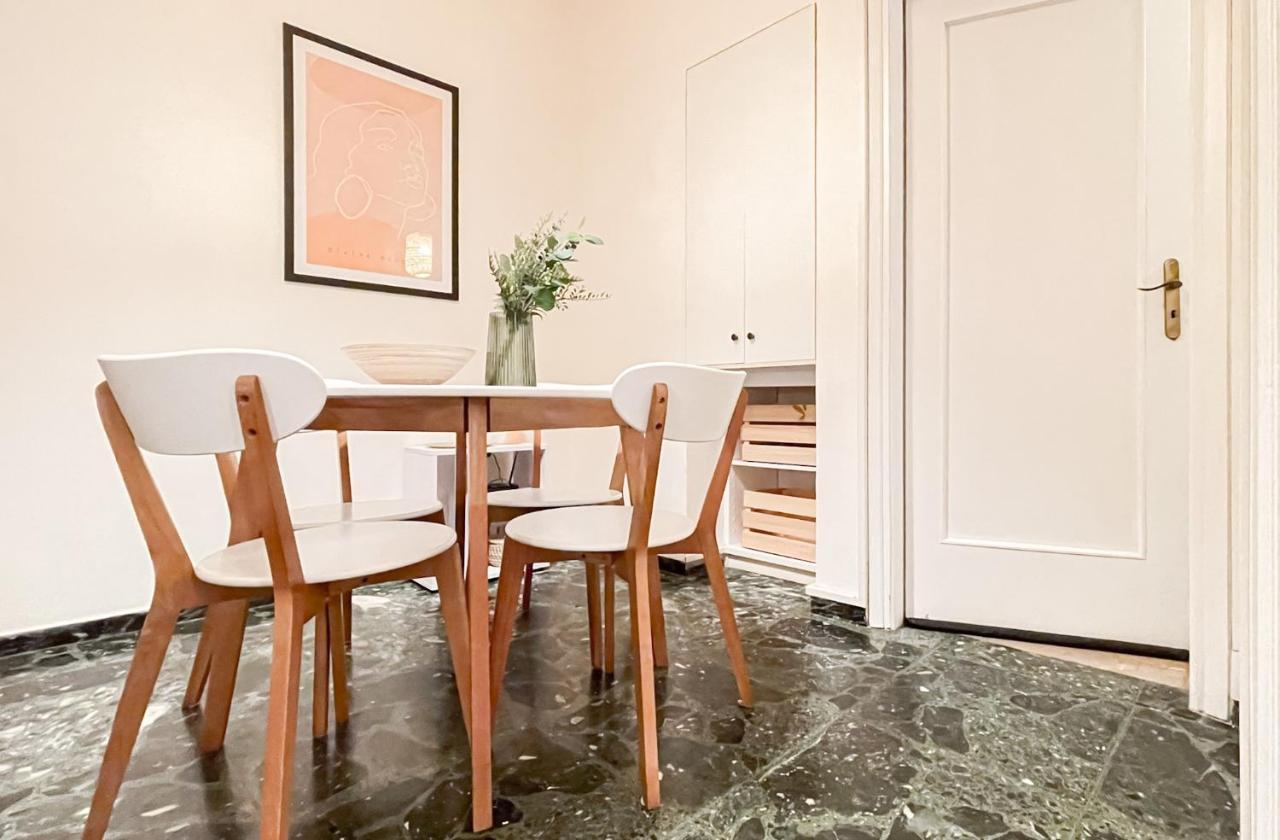 Boho Chic 2Br Apartment In The Center Of Атина Екстериор снимка
